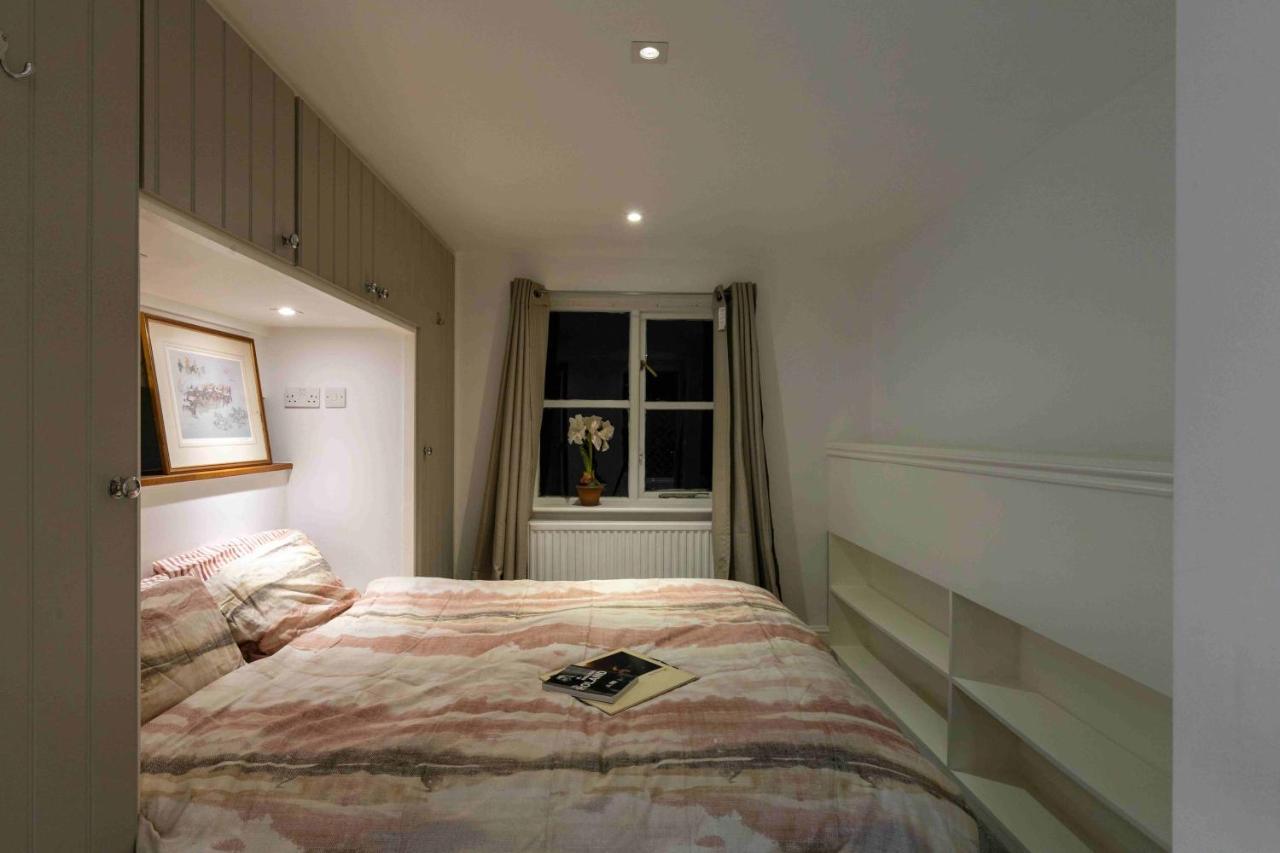 Shared Guest House 5 Mins Walk From Vauxhall And Nine Elms Station With Off-Site Parking Near Us Embassy Londýn Exteriér fotografie