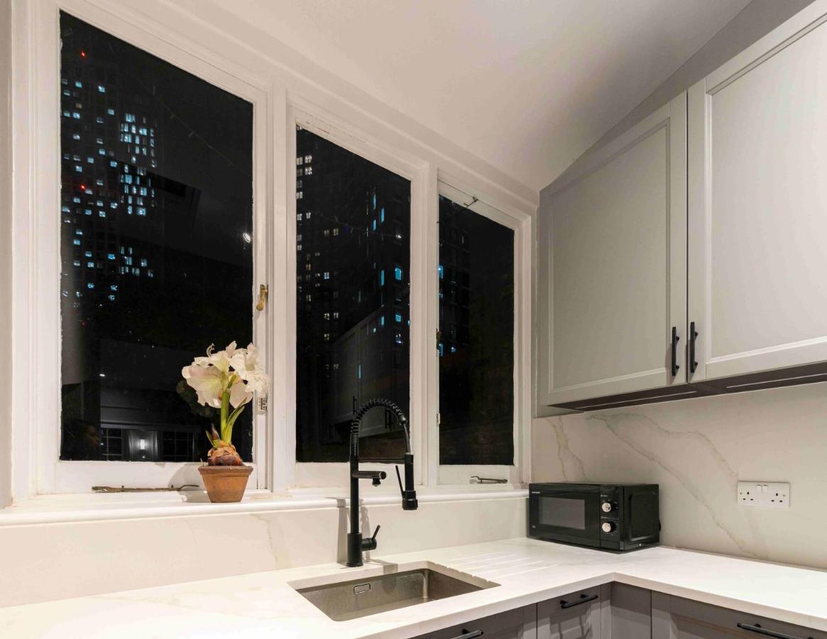 Shared Guest House 5 Mins Walk From Vauxhall And Nine Elms Station With Off-Site Parking Near Us Embassy Londýn Exteriér fotografie