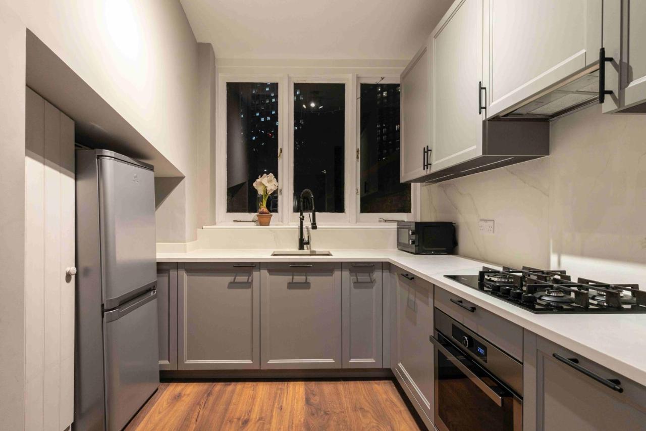 Shared Guest House 5 Mins Walk From Vauxhall And Nine Elms Station With Off-Site Parking Near Us Embassy Londýn Exteriér fotografie